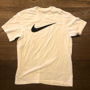 Nike mens Tee-shirt